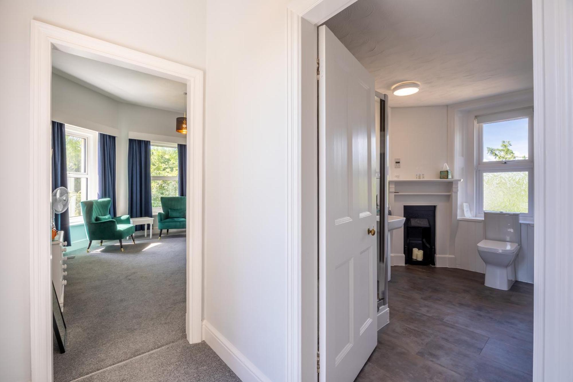 Cosy Wolf Bed & Breakfast Freshwater Esterno foto