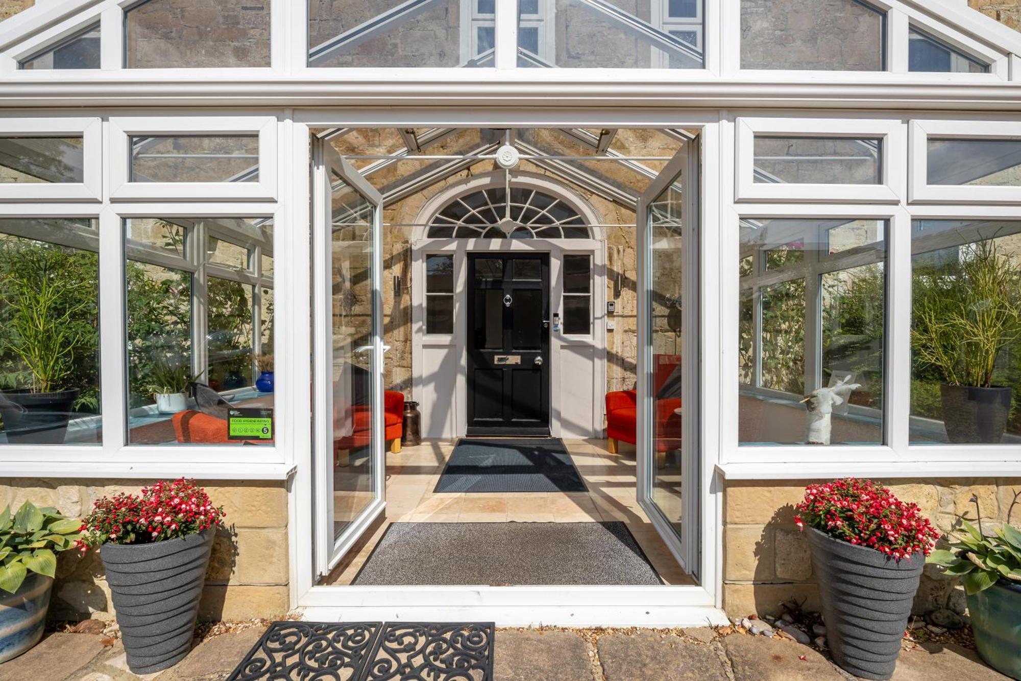 Cosy Wolf Bed & Breakfast Freshwater Esterno foto